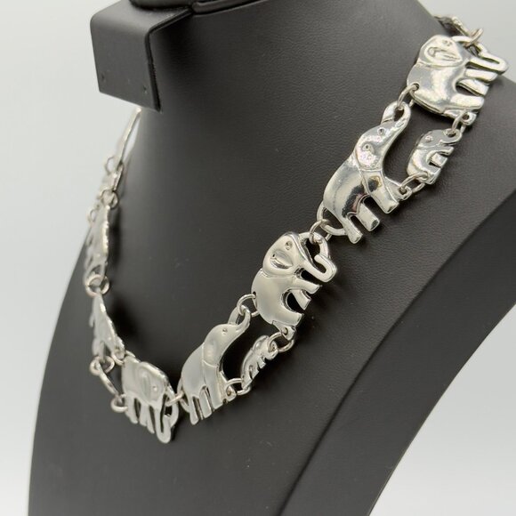 Vintage Silver Tone Elephant Chain Link Necklace Collar 18 in Adjustable - Picture 3 of 8